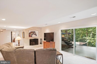 4056 41st St N, McLean, VA 22101 - photo 7