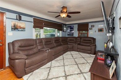 2682 Grandview Ave, Des Moines, IA 50317 - photo 5