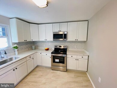 735 Larchmont Ave, Capitol Heights, MD 20743 - photo 5