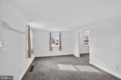 661 N Keim St, Pottstown, PA 19464 - photo 6