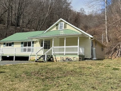 2647 S Us Highway 19e, Newland, NC 28657 - photo 5