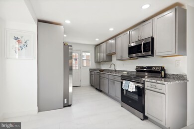 7908 Lockney Ave, Takoma Park, MD 20912 - photo 3