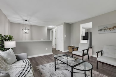 3812 Edendale Rd, Columbus, OH 43207 - photo 3