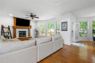 14712 Woodward St, Overland Park, KS 66223 - photo 3