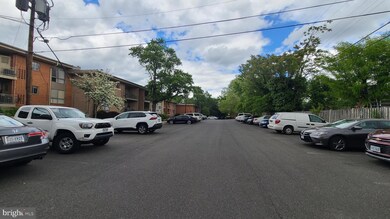 3706 N Rosser St unit T3, Alexandria, VA 22311 - photo 4