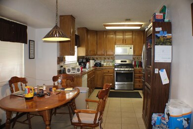 3216 La Vista Ave, Bay City, TX 77414 - photo 4