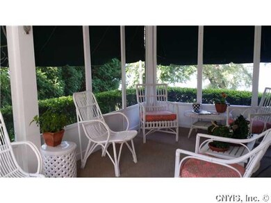 Porch - Screened Lakeside screened-awning porch