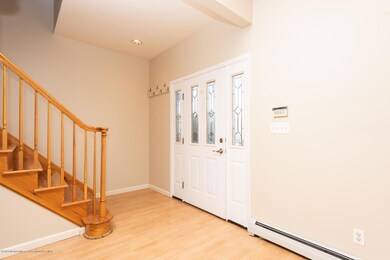 126 Holly St, Port Reading, NJ 07064 - photo 5