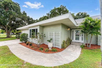 426 Port Malabar Blvd NE, Palm Bay, FL 32905 - photo 2