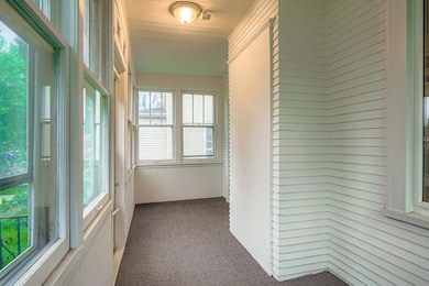 843 Jenks Ave, Saint Paul, MN 55106 - photo 2