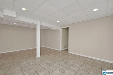 826 Torrey Pines Cir, Birmingham, AL 35215 - photo 7