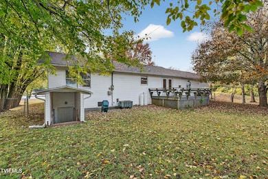 825 Edgemont North St NE, Abingdon, VA 24210 - photo 3