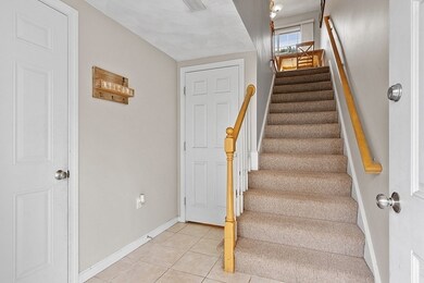 15 Alton St unit 12, Lowell, MA 01852 - photo 4