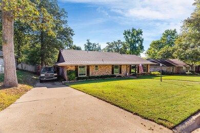 610 Ambassador St, Denison, TX 75020 - photo 2