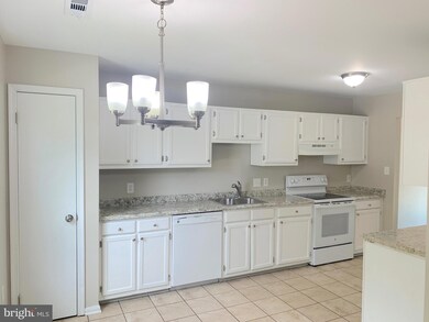 3525 Easton Dr, Bowie, MD 20716 - photo 3