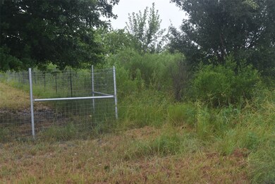 1302 Chapman Rd, Beasley, TX 77417 - photo 3