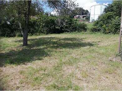 Land/Lot.