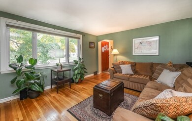 499 Lagrange St, West Roxbury, MA 02132 - photo 5