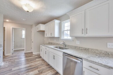 314 Blanford Cir, Manchester, TN 37355 - photo 6