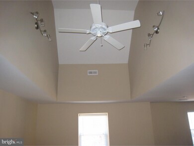 224 York Rd unit 2ND FL, Jenkintown, PA 19046 - photo 4