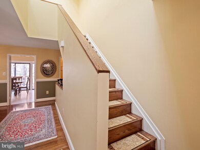 10919 Whiterim Dr, Potomac, MD 20854 - photo 7