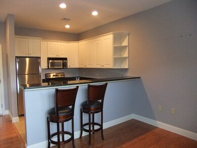 188 Summer St unit 16, Weymouth, MA 02188 - photo 2