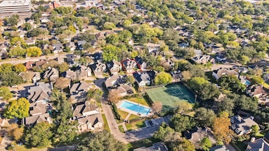 1641 Beaconshire Rd, Houston, TX 77077 - photo 5