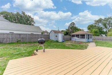 8 Davis St, West Warwick, RI 02893 - photo 2