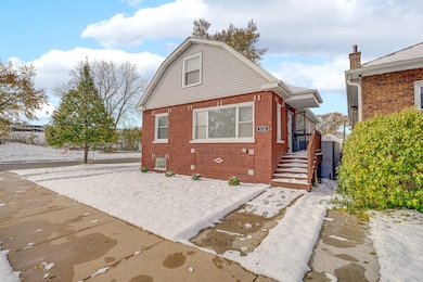 9356 S Manistee Ave, Chicago, IL 60617 - photo 3