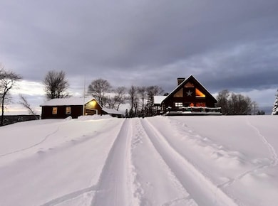 32 King's Hwy, Colebrook, NH 03576 - photo 2