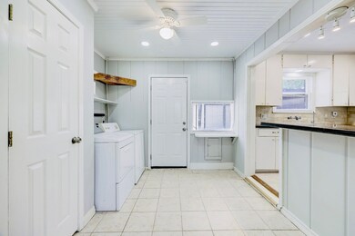 1239 Overhill St, Houston, TX 77018 - photo 7