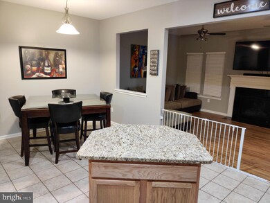 5230 Wyndholme Cir unit 31, Baltimore, MD 21229 - photo 7