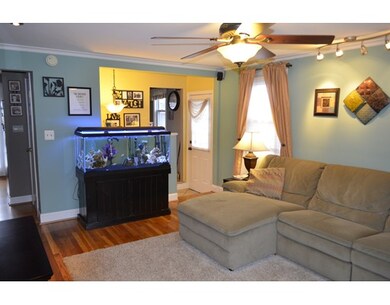 51 Cheyenne Rd, Springfield, MA 01109 - photo 6