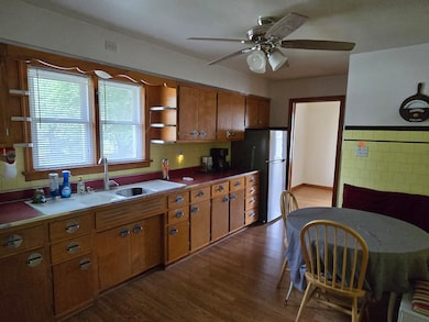 14558 Turner Ave, Midlothian, IL 60445 - photo 5