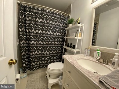 5839 Orchard Hill Ct unit 5839, Clifton, VA 20124 - photo 6