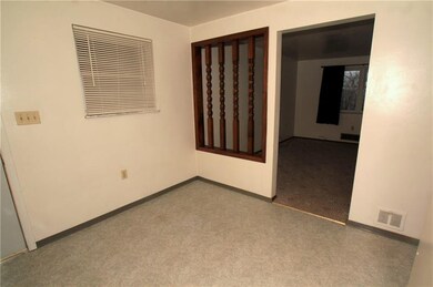 There's plenty of space here for a table and chair