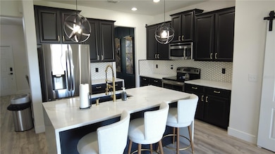 18314 Rossendale Ct, Land O Lakes, FL 34638 - photo 7