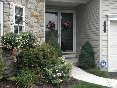 5082 Valley Stream Ln unit 108, Macungie, PA 18062 - photo 2