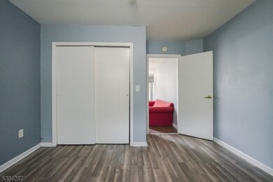 600 N 6th St, Newark, NJ 07107 - photo 5