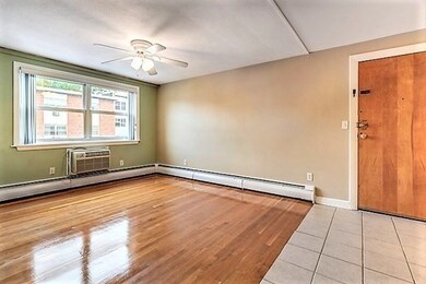10 Commonwealth Ct unit 10, Brighton, MA 02135 - photo 3