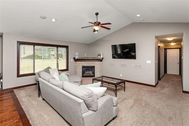 1525 S Warrior Ln, Waukee, IA 50263 - photo 4