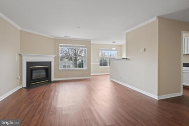 8058 Lisle Dr unit 101, Manassas, VA 20109 - photo 7