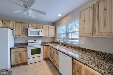 1105 Cambridge Ct, Palmyra, PA 17078 - photo 5