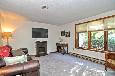5 Village Way unit F, Norton, MA 02766 - photo 4