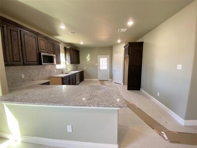 701 Robbins St, Cleburne, TX 76031 - photo 7