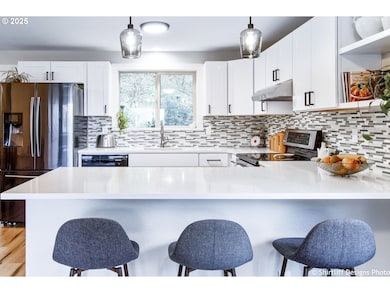 202 Foxtail Dr, Eugene, OR 97405 - photo 4