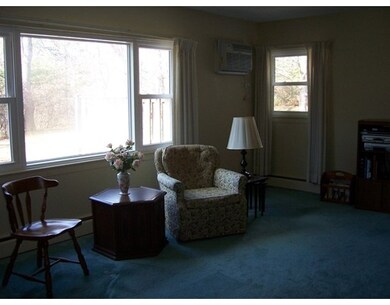 83 Horseshoe Dr unit 6131B, Chicopee, MA 01022 - photo 5