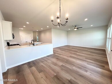 LIVING, DINING & KITCHEN