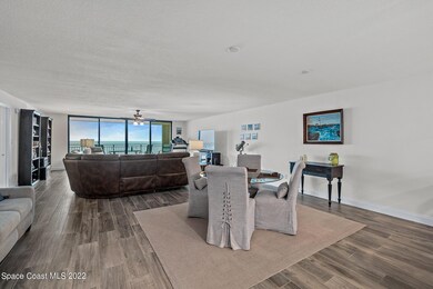 Living & Dining Area