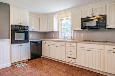 4 Wanda Ln, Gray, ME 04039 - photo 6